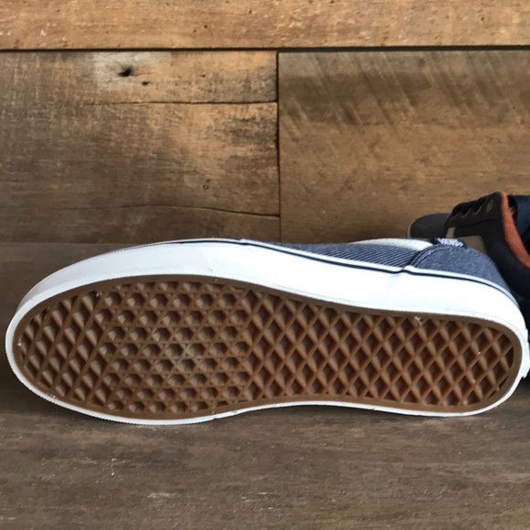 Awesome NWOT VANS  blue - Picture 5 of 5